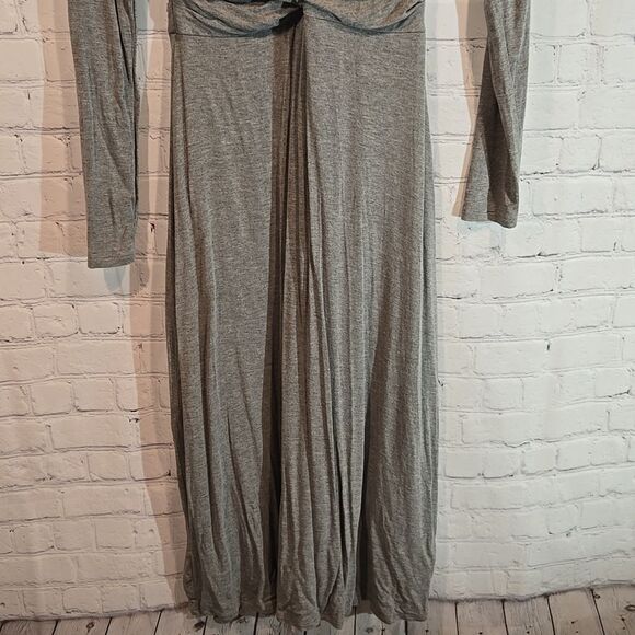 Express gray long sleeve wrap midi dress size XS - Picture 3 of 8